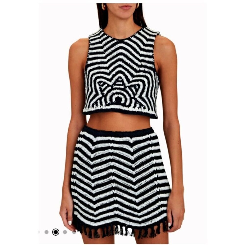 Saylor Skirt Women Medium Black White Crochet Knit Fringe Chevron Thourn Mini